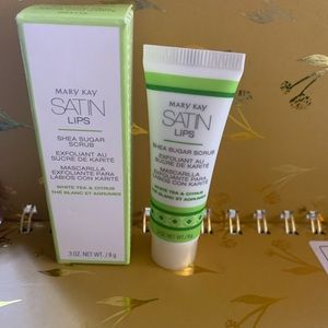 Mary Kay Satin Lip Shea Sugar Scrub